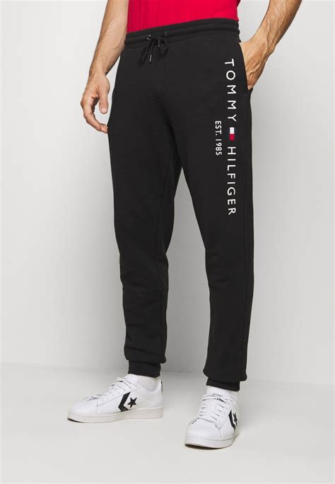 tommy hilfiger jogginghose herren|tommy hilfiger jogging suit.